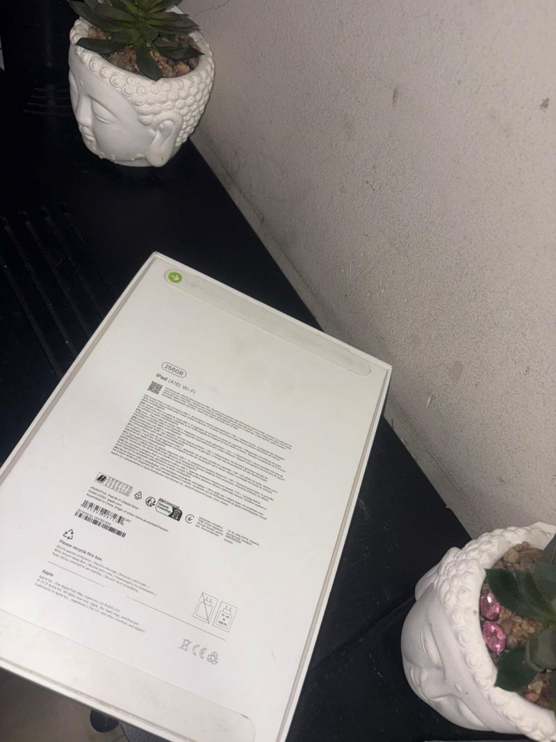 iPad 11 a16 256GB nuevo afbeelding 3
