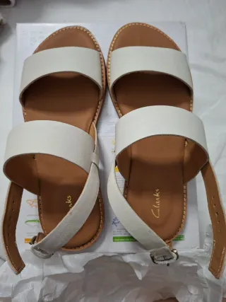 Sandalias Clarks Niña Blancas