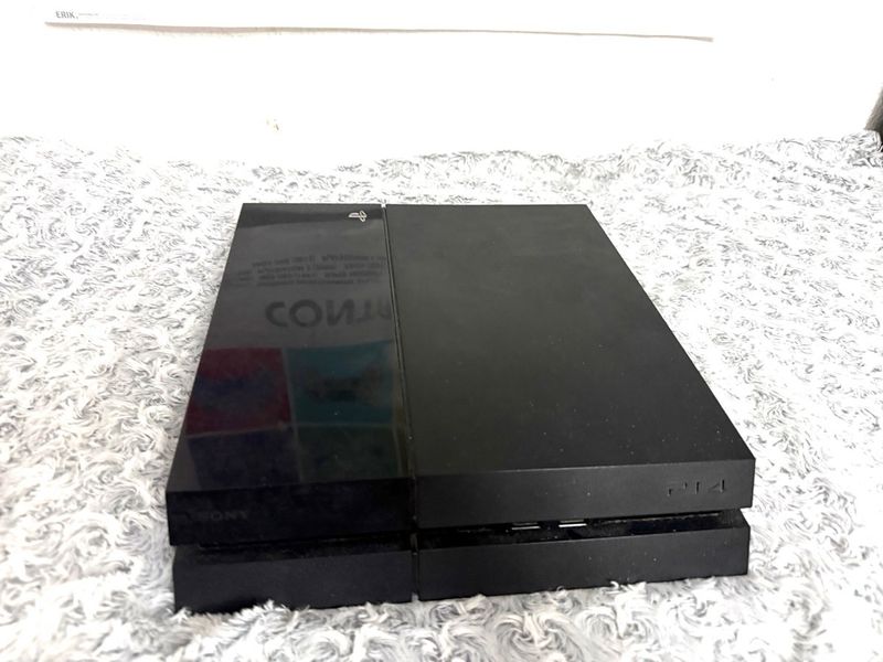 PS4 (PlayStation 4) para reparar afbeelding 4