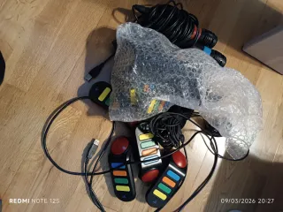8xBuzzers+2xMicrofonos PS2/PS3