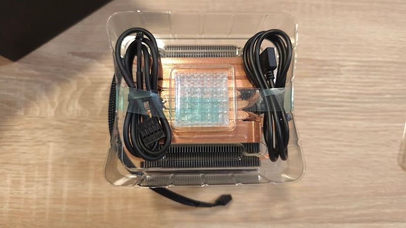 AMD Wraith Prism Cooler Nuevo afbeelding 4