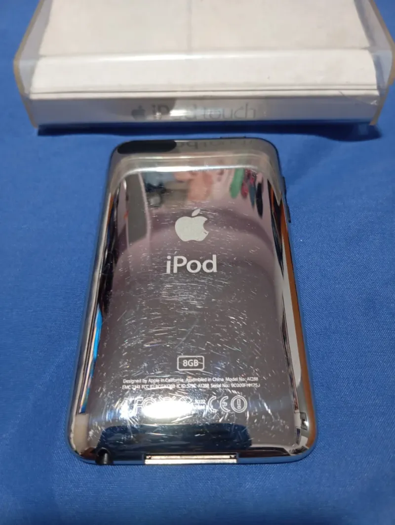 iPod touch 8GB Plata