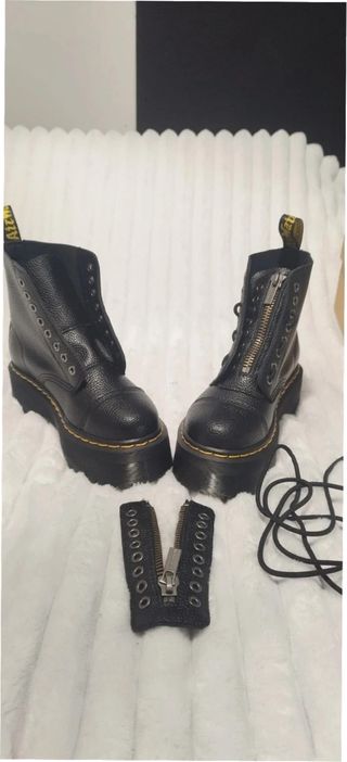 Botas Dr. Martens Talla 38 Mujer