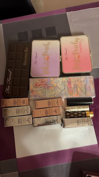 Too Faced Chocolate Bar, White Peach, Just Peachy