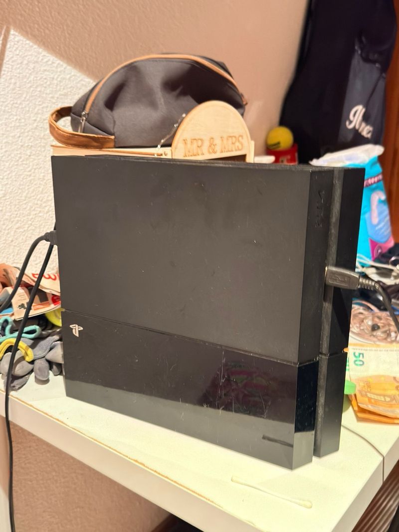 PlayStation 4 PS4 Negra