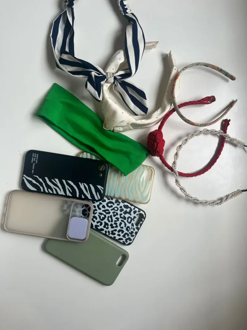 Fundas iPhone y Diademas Variadas