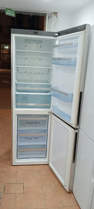 NEVERA COMBI HAIER NO FROST ENERGÍA A+