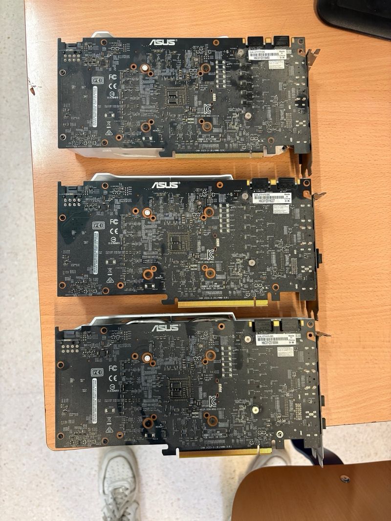 ASUS GTX 1070 8GB Dual OC afbeelding 2