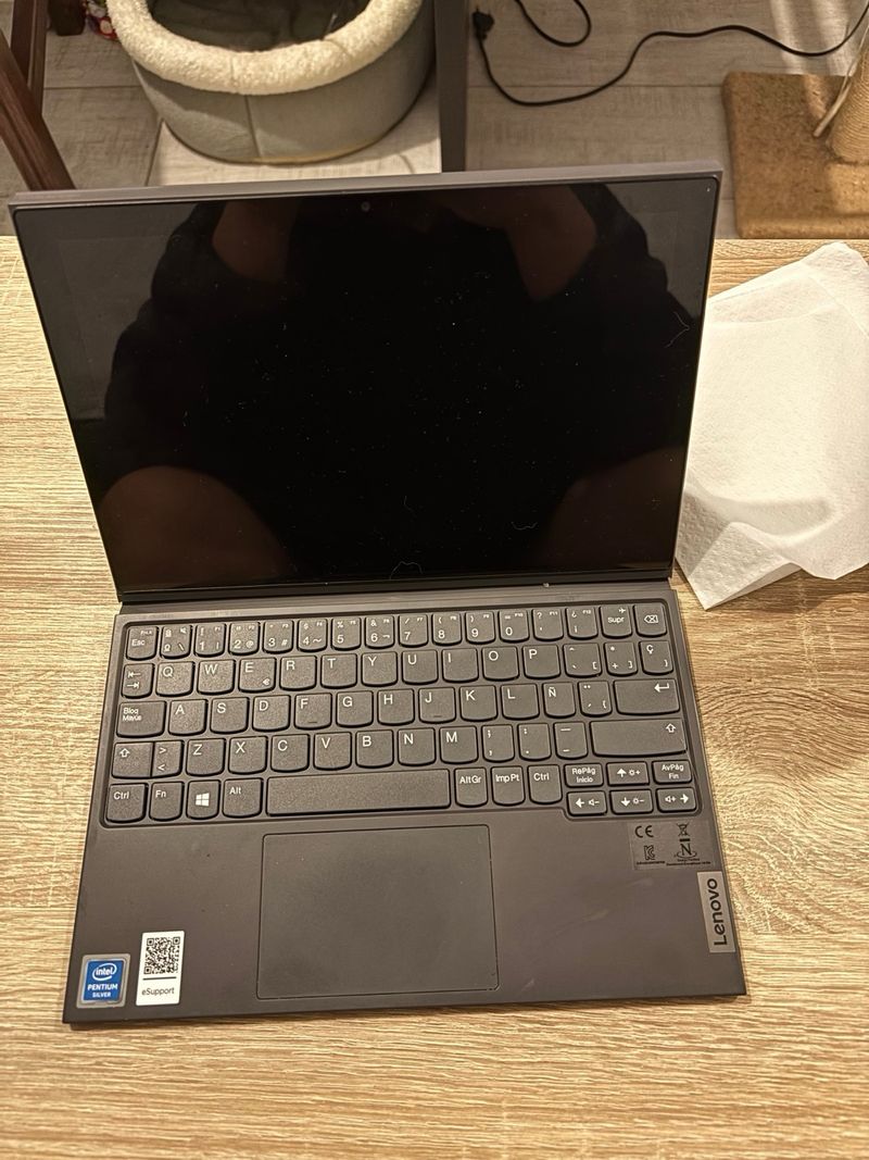 Lenovo IdeaPad 3 Gris afbeelding 2