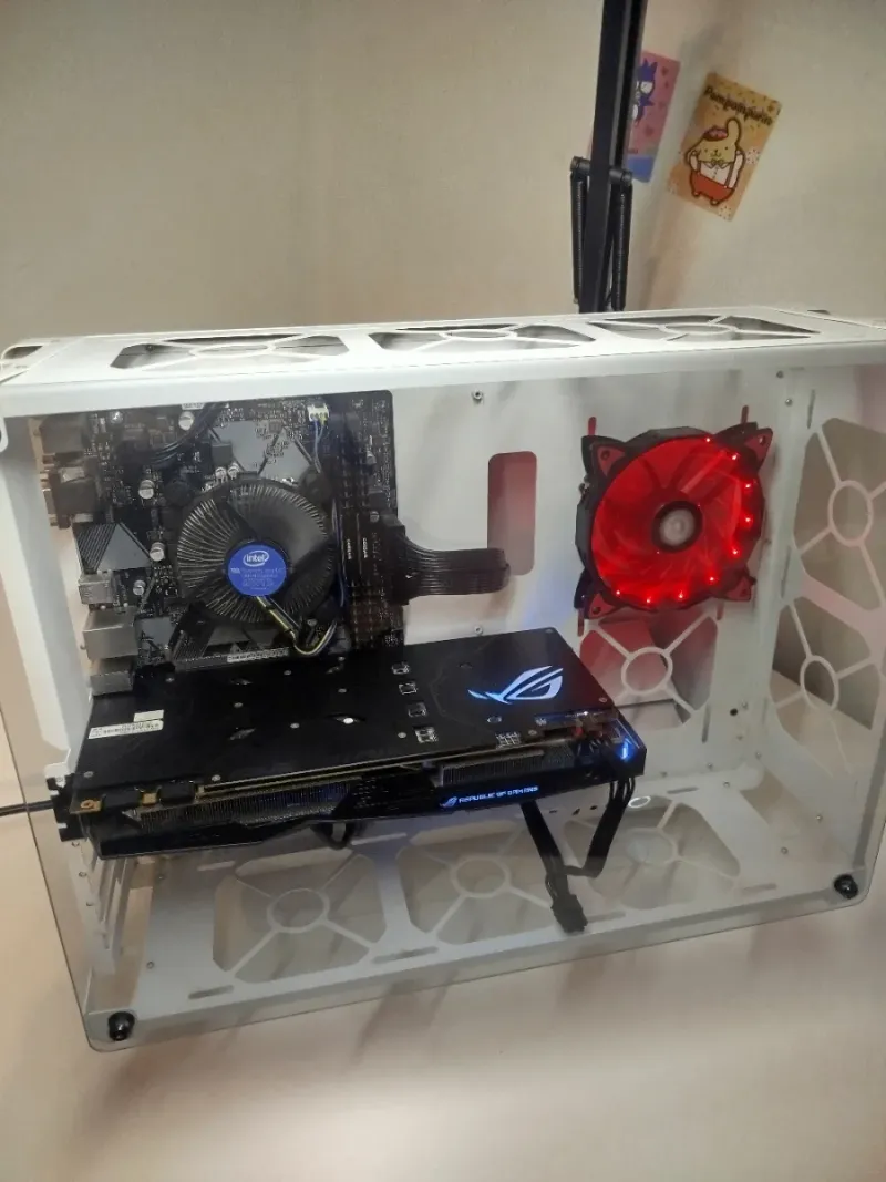 PC Gaming GTX 1070 - i5 8600 - 16GB RAM