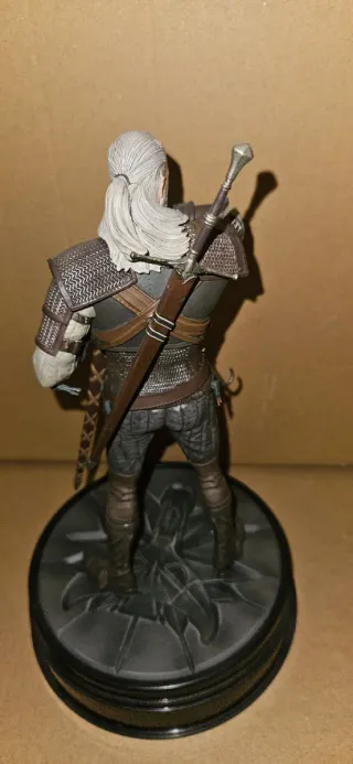 Figura Geralt de Rivia The Witcher