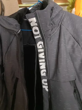 Chaqueta polar impermeable mujer gris