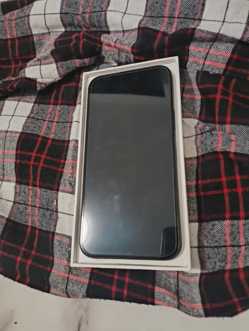 iPhone 15 Plus