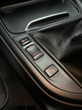 BMW SERIE 3 325d LCI PACK M - ÚNICO DUEÑO