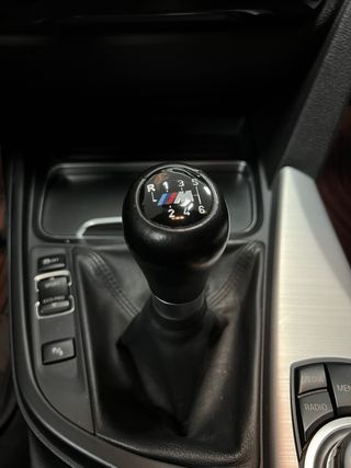 BMW SERIE 3 325d LCI PACK M - ÚNICO DUEÑO