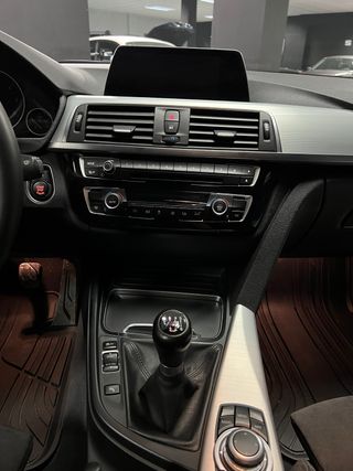 BMW SERIE 3 325d LCI PACK M - ÚNICO DUEÑO