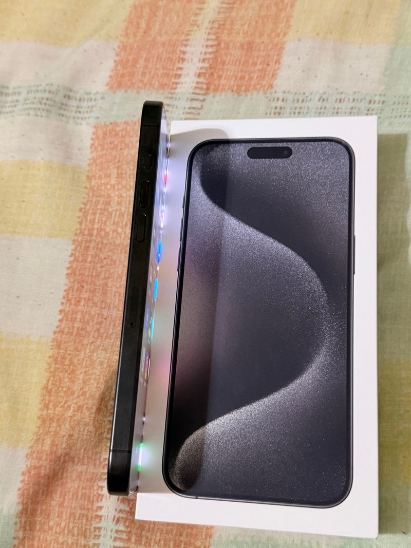 iPhone 15 Pro Max 256GB Negro/Gris afbeelding 6