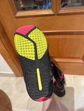 Botas de Snowboard Ride Negras y Rosas