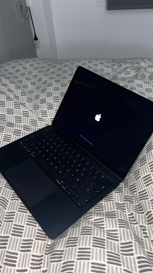 MacBook Air M4 13 256GB Negro/Plata