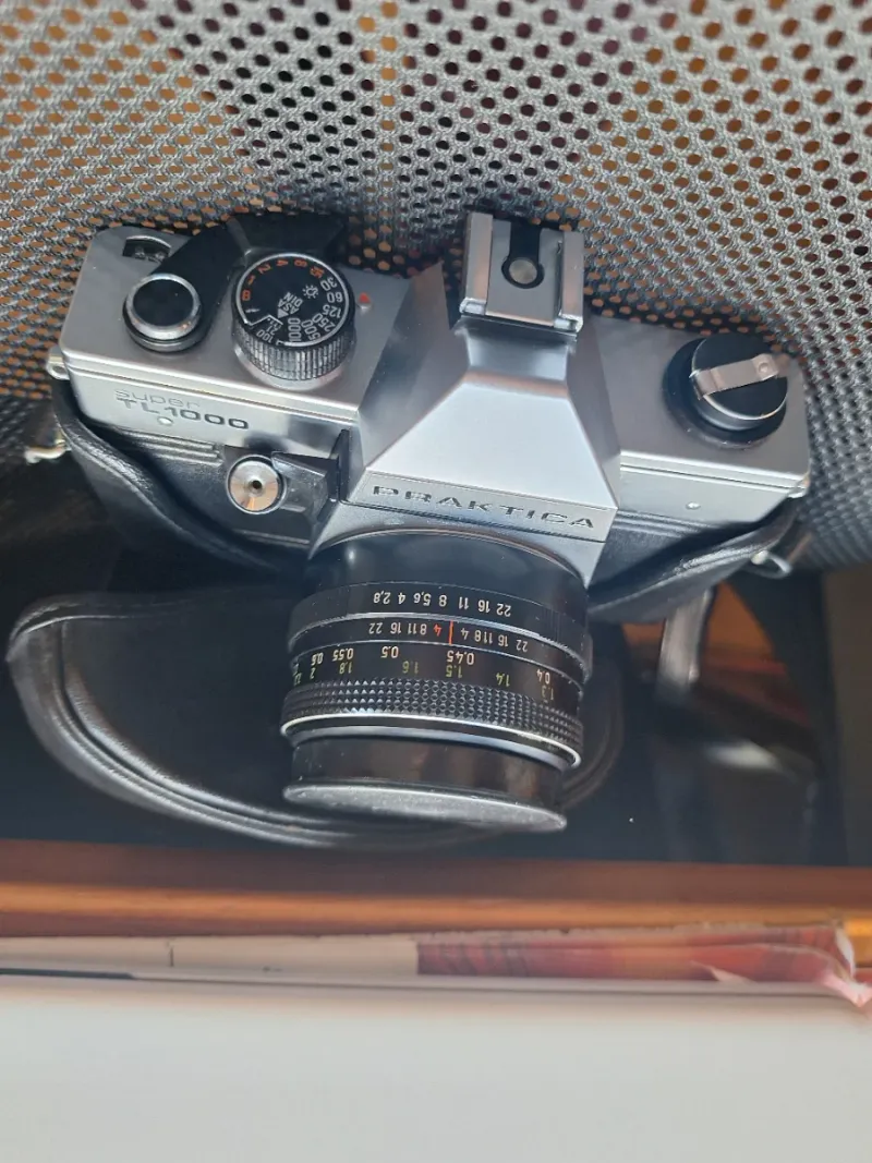 Praktica Super TL 100P Cámara Analógica afbeelding 7