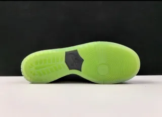 Nike Dunk Low SB Powerpuff Girls Verde