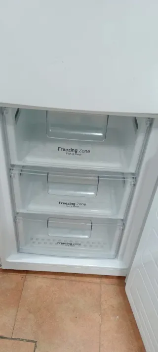 NEVERA COMBI L.G NO FROST ENERGÍA A+