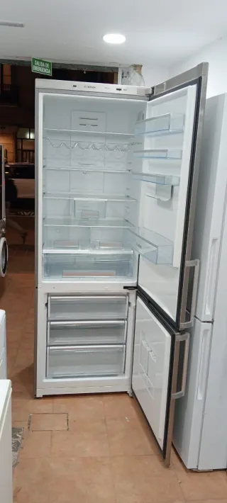 Nevera Bosch Acero Inoxidable 200 x 70 cm