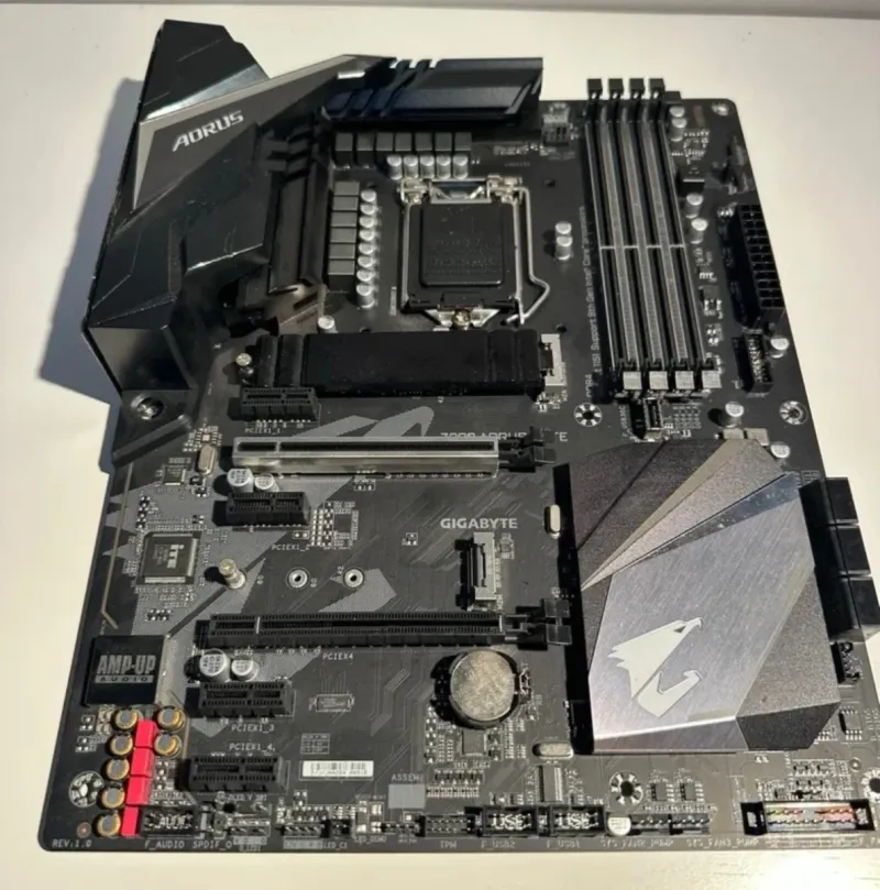 Placa Base Gigabyte Z390 Aorus Elite