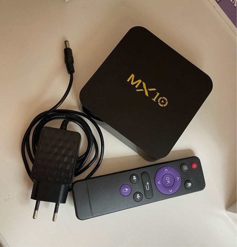 TV Box MXQ con Mando y Adaptador