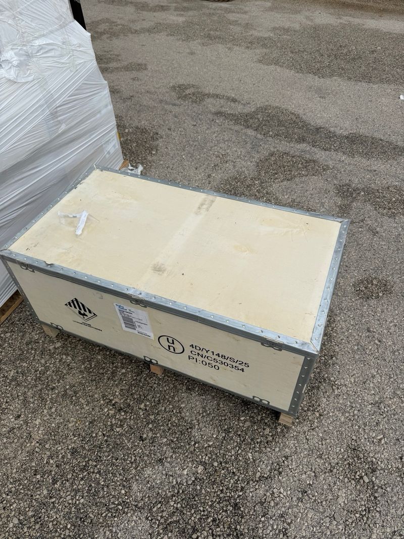 Batería LiFePO4 ANENJI 51.2V 300Ah 16kWh afbeelding 3