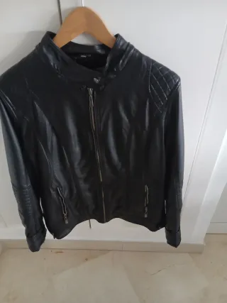 Cazadora polipiel señora