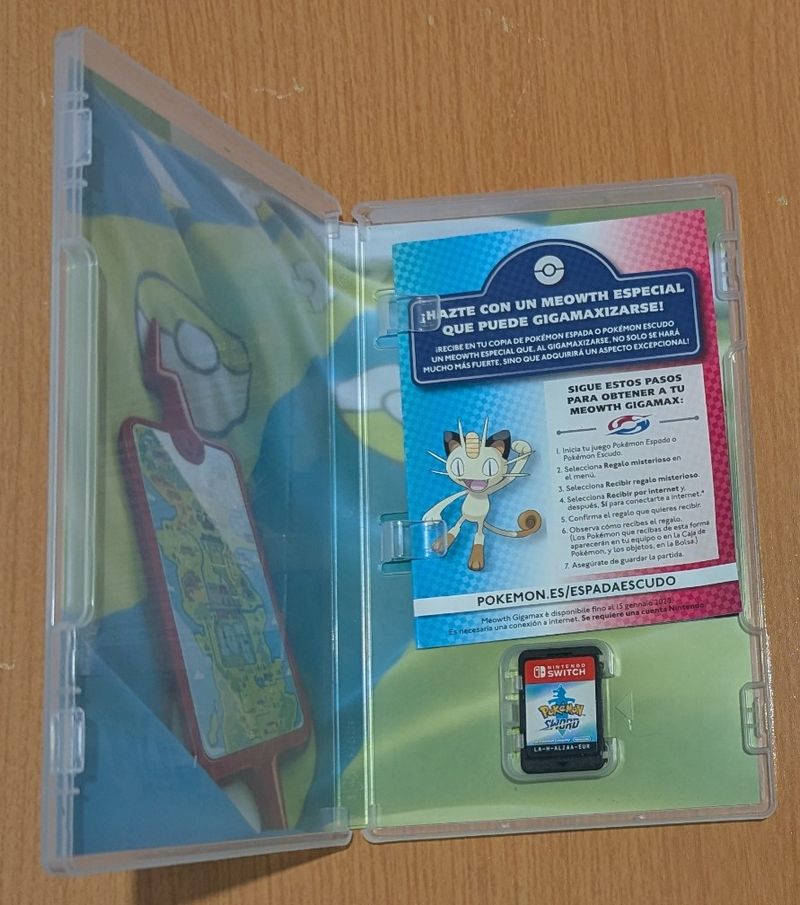 Pokémon Espada Nintendo Switch afbeelding 2