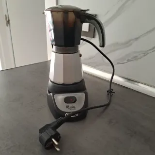 Cafetera Italiana Eléctrica DeLonghi Alicia Plus