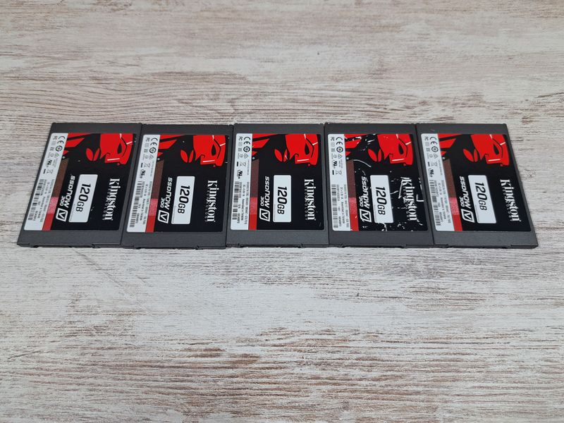 5 x SSD Kingston SSDNow 300 120GB