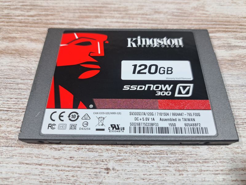 5 x SSD Kingston SSDNow 300 120GB afbeelding 2