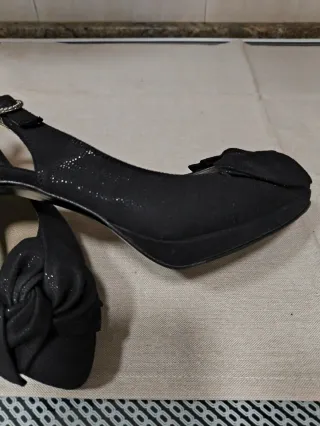 Zapatos de fiesta APLAUSO negros brillantes