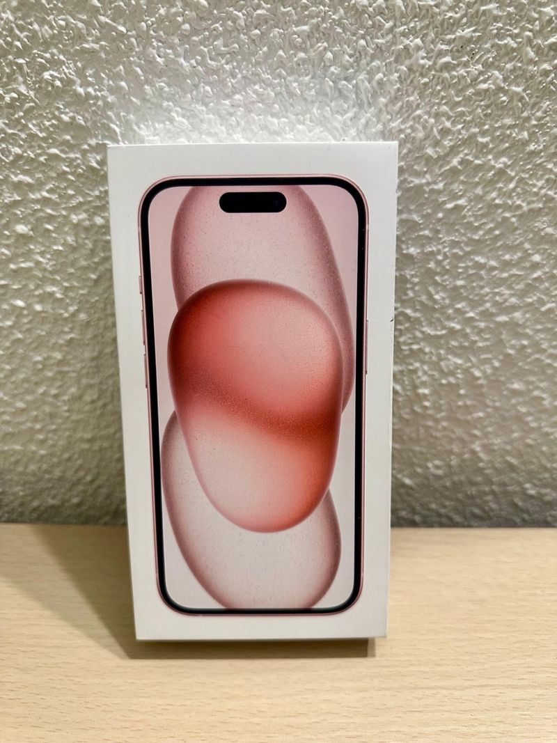 iPhone 15 PRECINTADO GARANTÍA 3 AÑOS CON FACTURA afbeelding 2