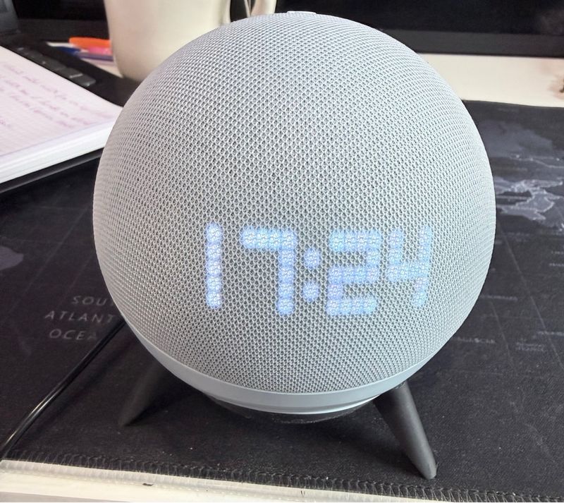 Amazon Echo Dot Gris