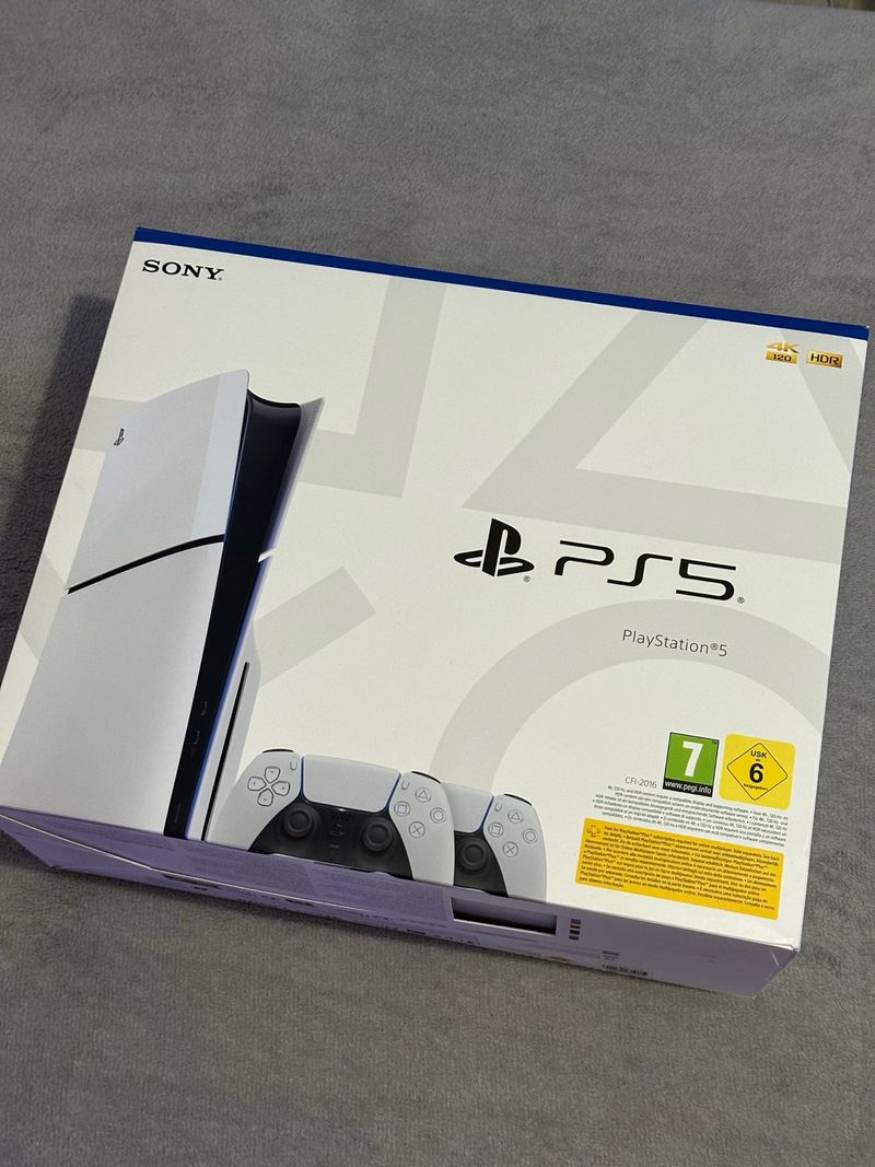 PS5 Slim Digital Sony