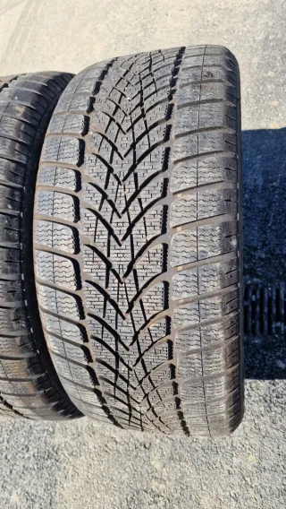 Neumáticos 255/50/19