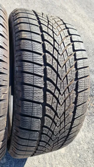 Neumáticos 255/50/19