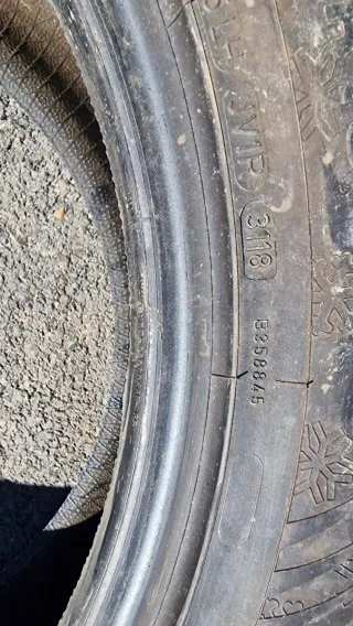 Neumáticos 255/50/19