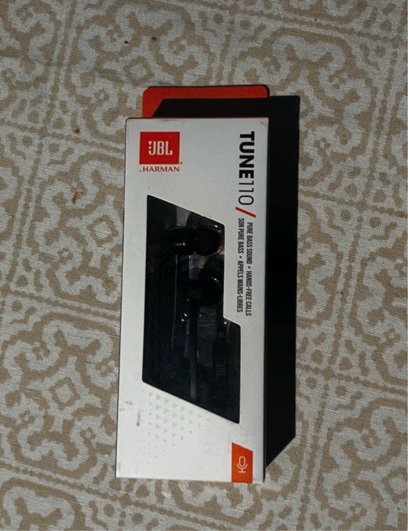 Auriculares JBL Tune110