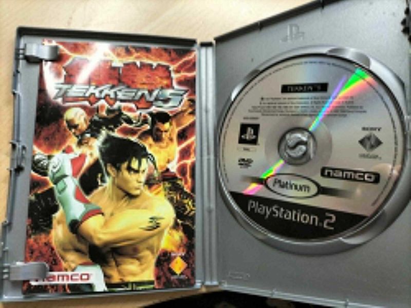 Tekken 5 Platinum PS2 afbeelding 2