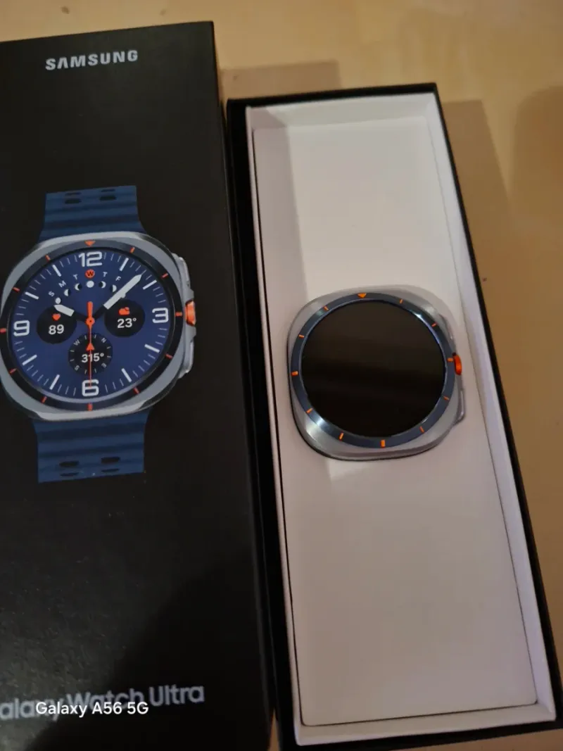 Samsung Galaxy Watch Ultra Azul 2025 afbeelding 2