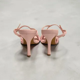 Sandalias Pimkie rosas trenzadas tacón