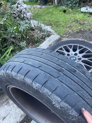 Llantas BMW E90 r16 con neumáticos