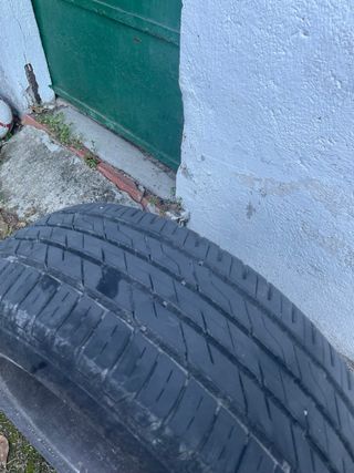 Llantas BMW E90 r16 con neumáticos