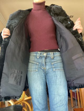 Abrigo de conejo negro