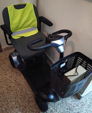 Scooter eléctrico 4 ruedas Tenerife